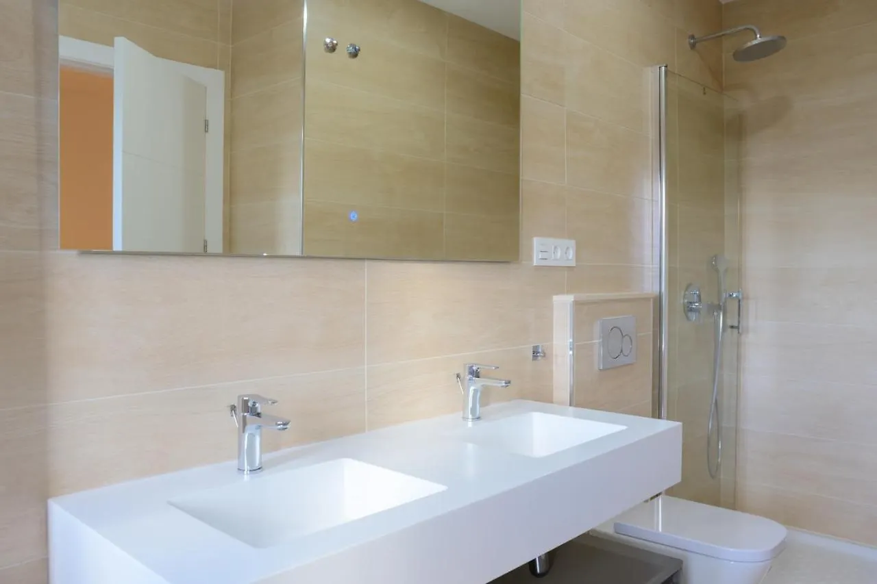 Impressive Brand New Townhouse In El Romeral Calahonda Sitio de Calahonda